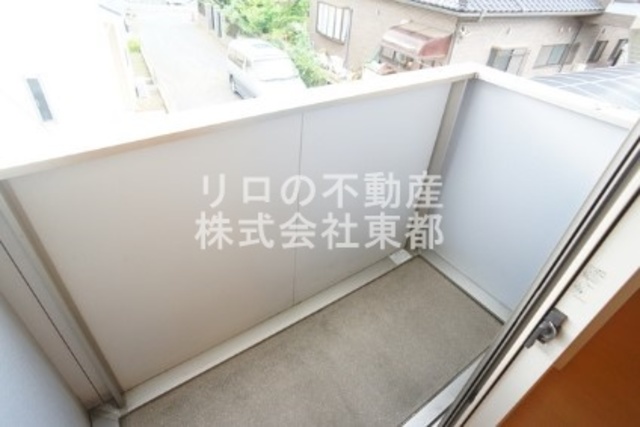 バルコニー　同建物・別間取りの部屋の参考写真