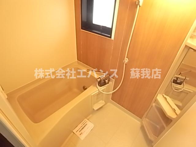バス・シャワールーム　お風呂です