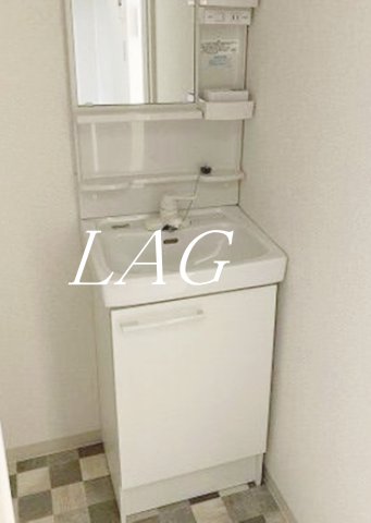 洗面設備　洗面台です。