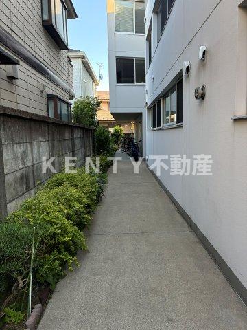 ロビー　建物の内部です