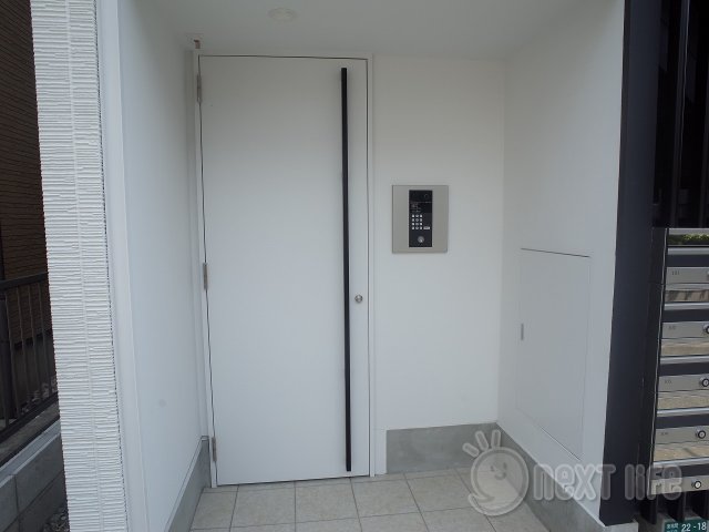 エントランス　BASE東林間