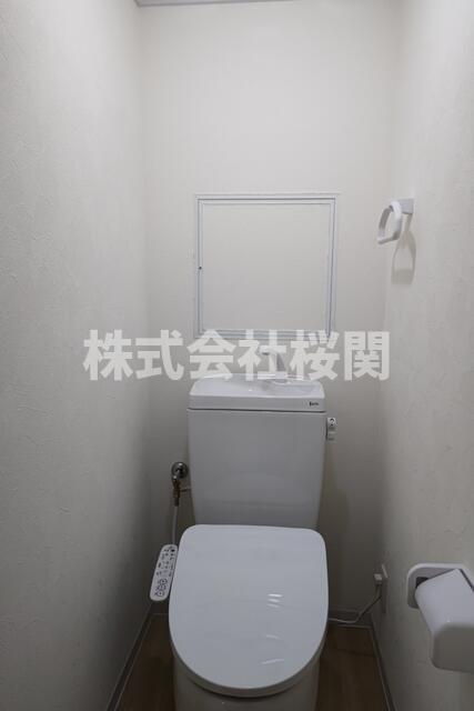 トイレ　?