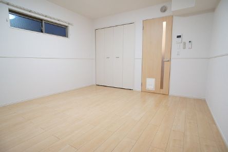 居室・リビング　※別号室の参考写真です。
