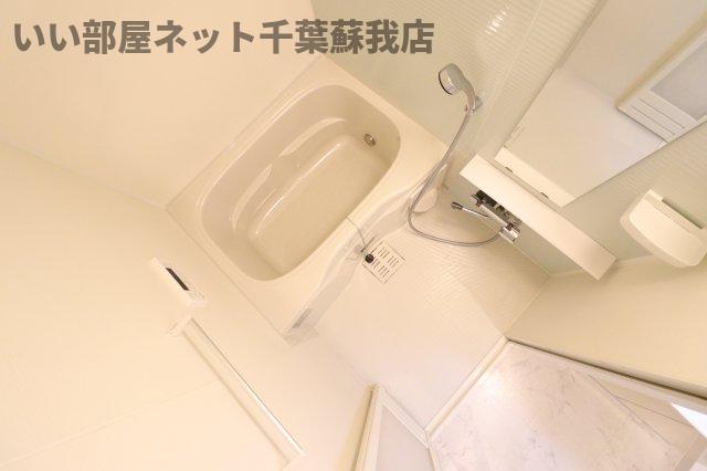 バス・シャワールーム　お風呂で日々の疲れを落としましょう