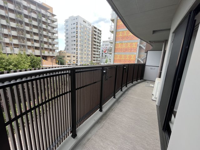 バルコニー　＊同間取り別部屋参照