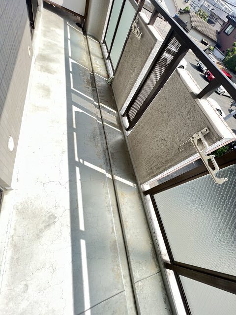 バルコニー　落ち着いた時間を過ごせるバルコニーです
