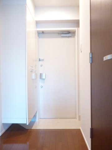 玄関　玄関※別部屋参考写真