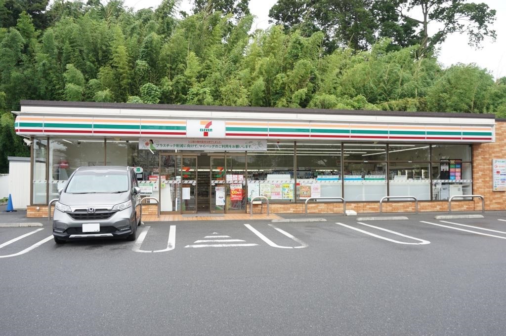 コンビニ　セブンイレブン 柏松ヶ崎東店（コンビニ）まで799m
