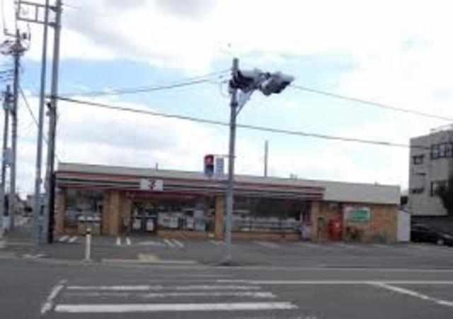 コンビニ　セブンイレブン相模原田名四ッ谷店（コンビニ）まで288m