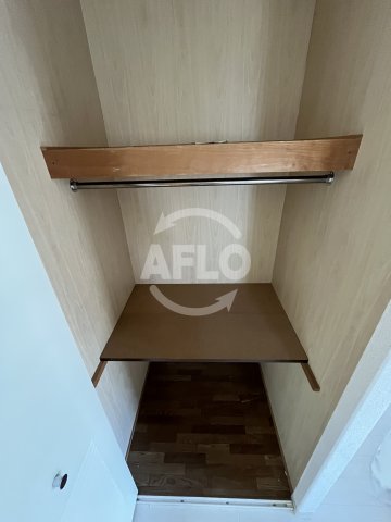 収納　アルデール江坂　クローゼット