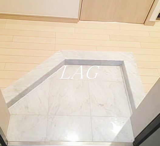 玄関　玄関です。