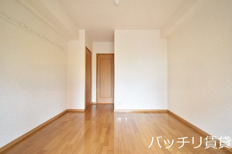 居室・リビング　同型タイプの写真になります　現状優先