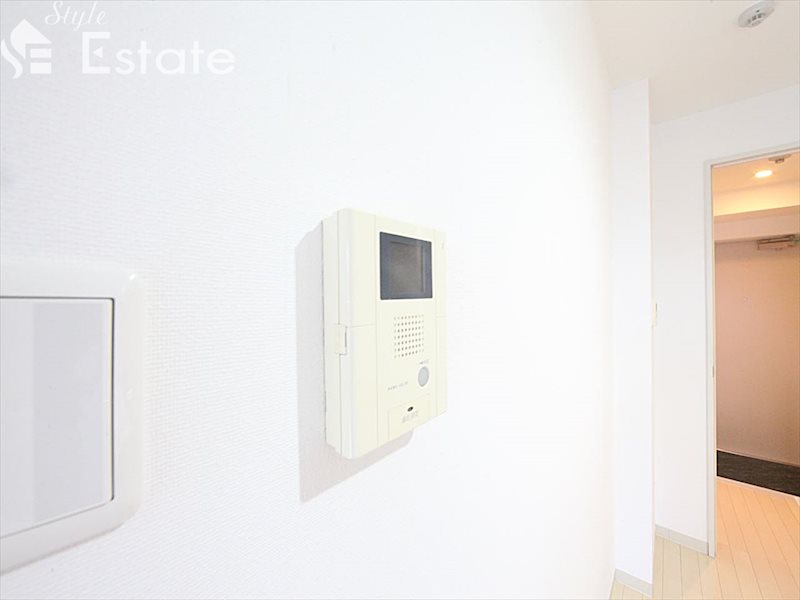 セキュリティ　モニター付きインターホン