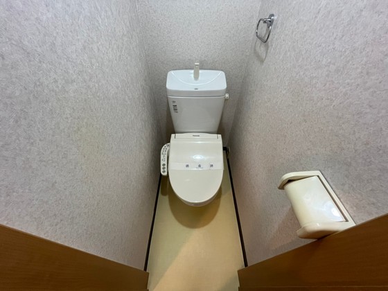トイレ　※別部屋の写真です