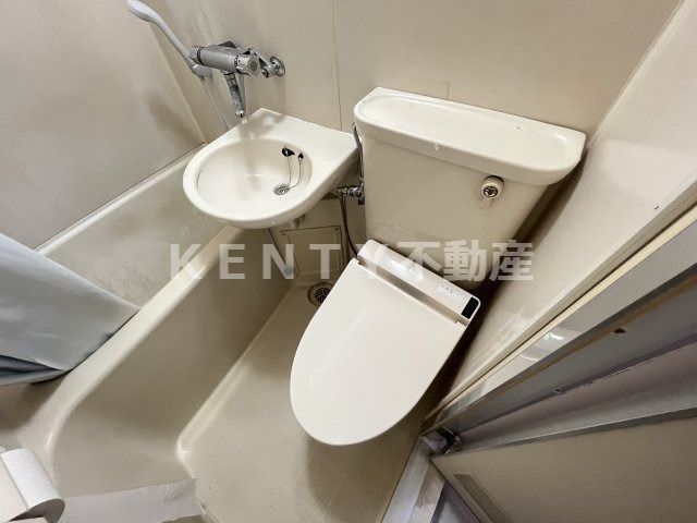 トイレ　ゆったりとした空間のトイレです