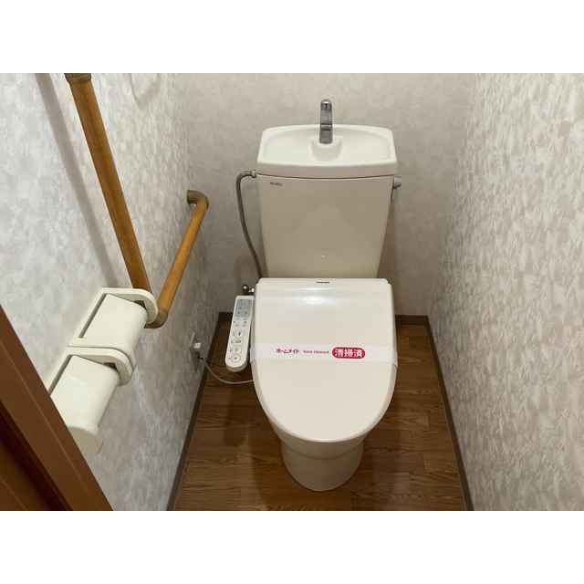 トイレ　清潔感のあるトイレです