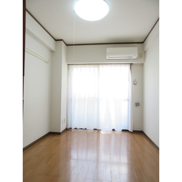 居室・リビング　※別部屋