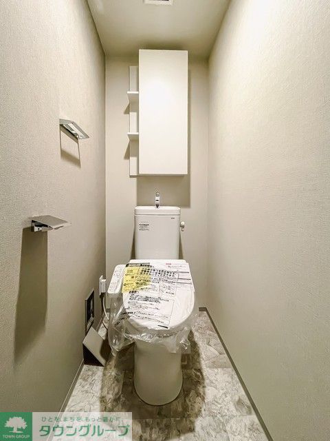 トイレ　※写真は同タイプ住戸です。
