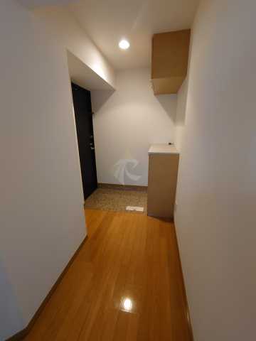 玄関　別部屋の参考写真です