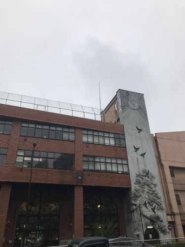 小学校　台東区立根岸小学校（小学校）まで389m