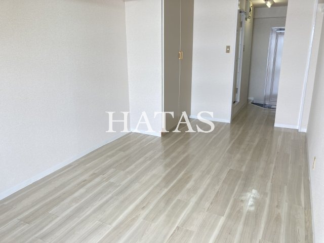 居室・リビング　同物件別部屋です。