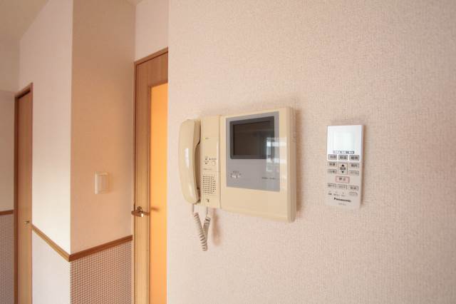 セキュリティ　急な来訪者も特定でき安心ですし