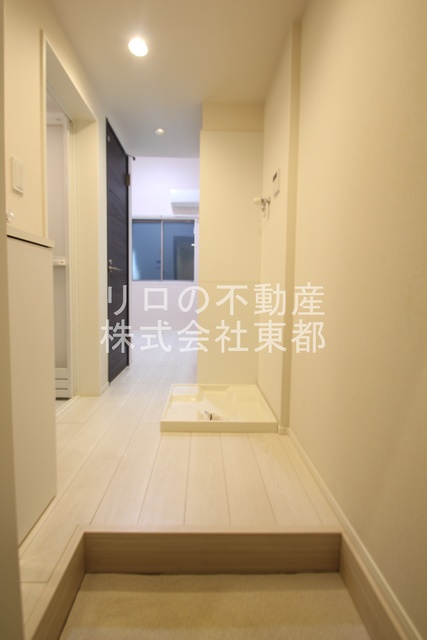 玄関　玄関には靴箱もあるのですっきりおさまりそうですね☆