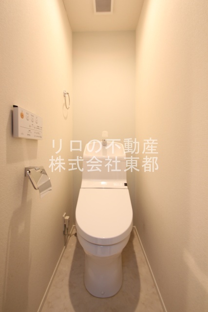 トイレ　洗浄便座付です！