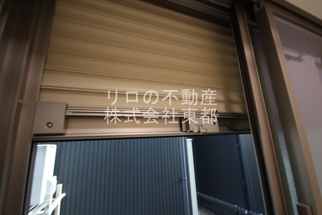 セキュリティ　防犯面が安心なシャッター設置済みです♪