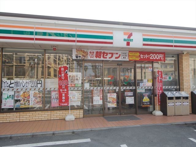 コンビニ　セブンイレブン本藤沢2丁目店（コンビニ）まで1596m