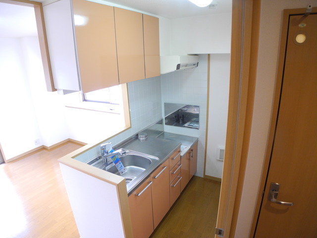 キッチン　※別部屋の写真となります