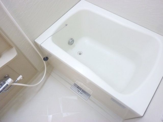 バス・シャワールーム　バスルーム