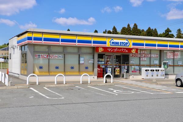 コンビニ　ミニストップ佐倉インター店（コンビニ）まで410m