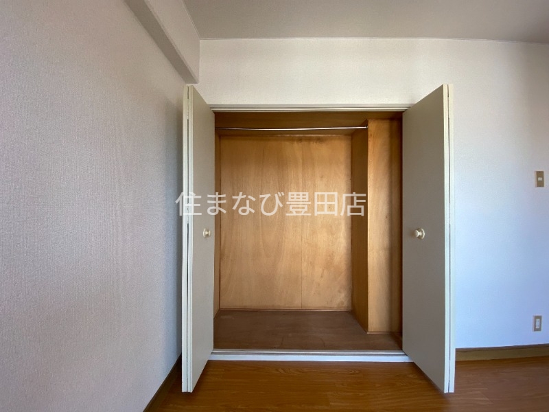 収納　同型タイプ