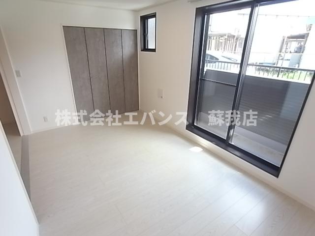 その他部屋・スペース　使い勝手のいい寝室です