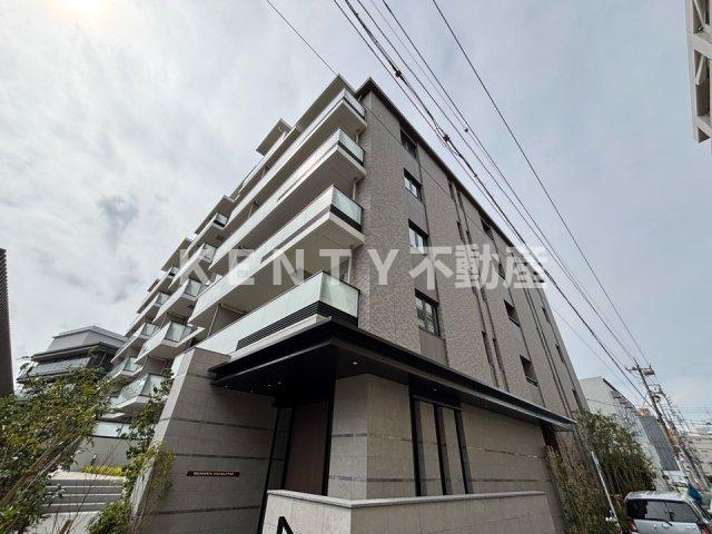 建物外観　落ち着いた雰囲気の外観です