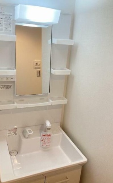 洗面設備　同仕様写真