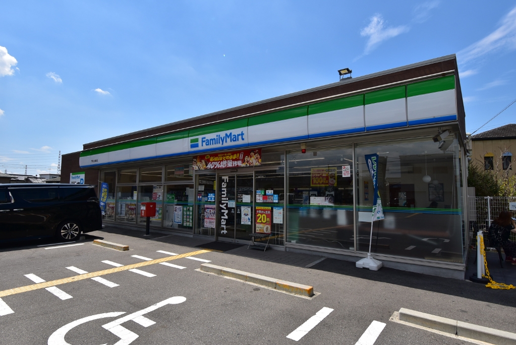 コンビニ　ファミリーマート 門真上島町店（コンビニ）まで219m