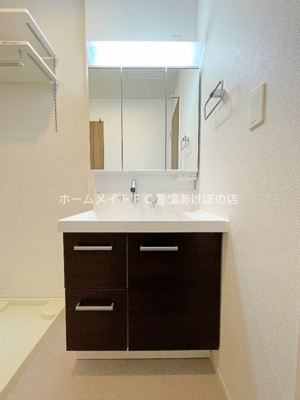 洗面設備　同型完成モデル