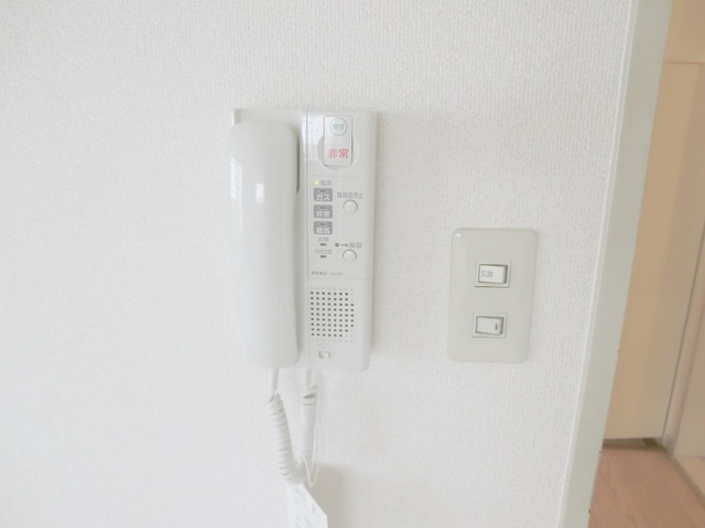 セキュリティ　インターホンあります♪