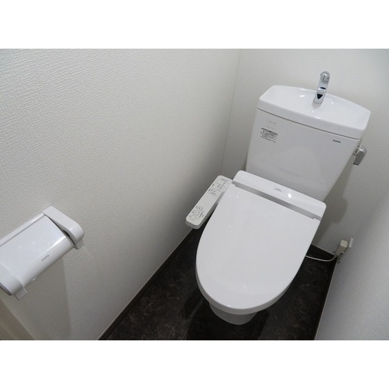 トイレ　コンパクトで使いやすいトイレです