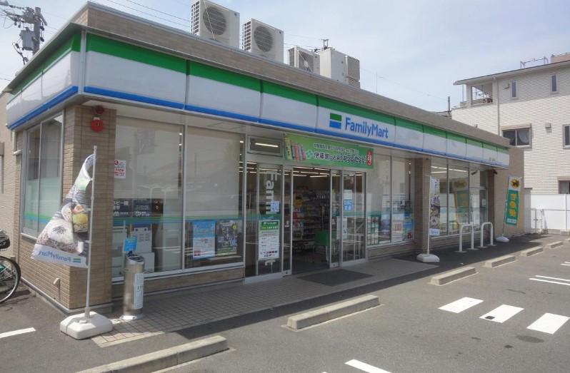コンビニ　ファミリーマート 熱田一番町店（コンビニ）まで647m