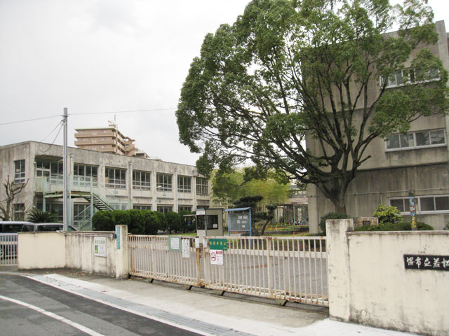中学校　堺市立若松台中学校（中学校）まで985m