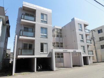 建物外観　デザイナーズルーム！3万円台で鉄筋コンクリートの２ＬＤＫです