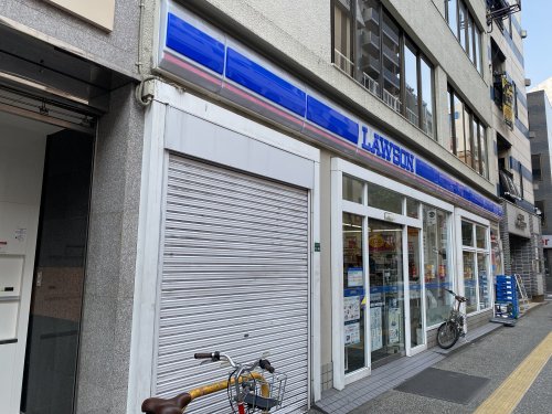 コンビニ　ローソン福岡天神親富孝通り店（コンビニ）まで180m