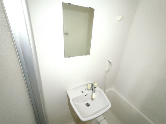 洗面設備　※別部屋の写真です