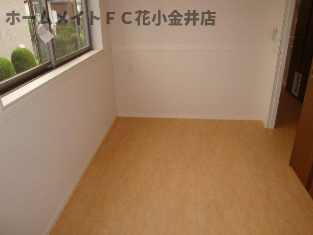 バルコニー　洋室