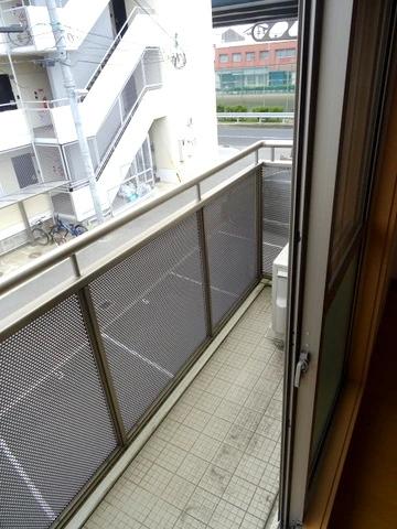 バルコニー　別号室室内イメージ写真