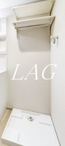 その他設備　室内洗濯機置き場です。（同仕様です。）