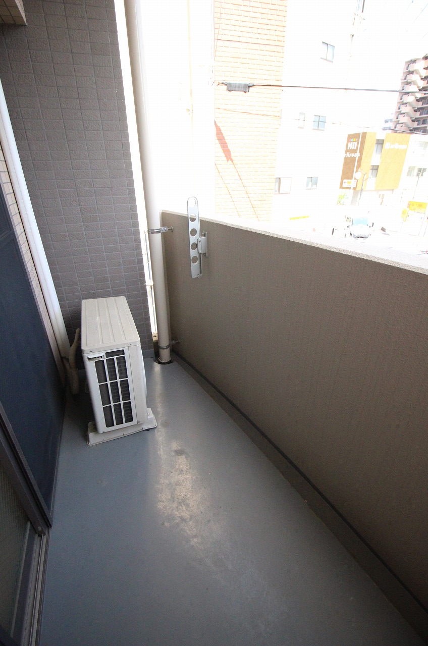 バルコニー　別の部屋の写真です